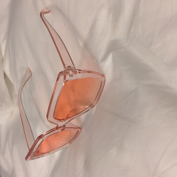 Oversized Pink Gradient sunglasses with magnetic case - Picture 5 of 9